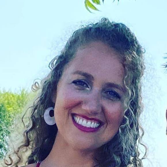 Meet your Posher, Amber - Picture 1 of 1